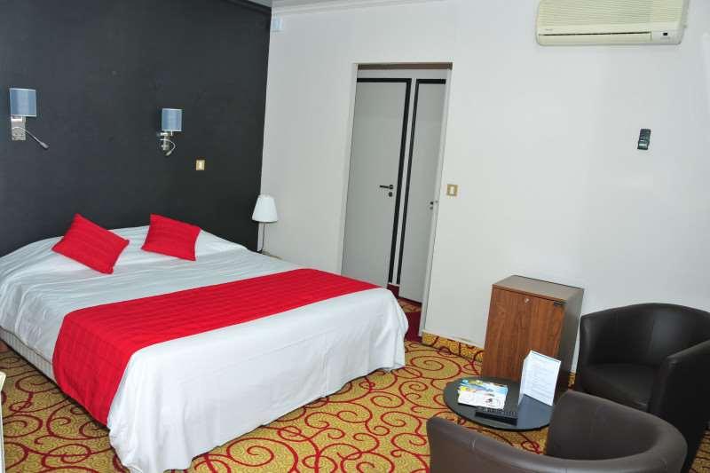 Cit'Hotel Europeen Angoulême Стая снимка